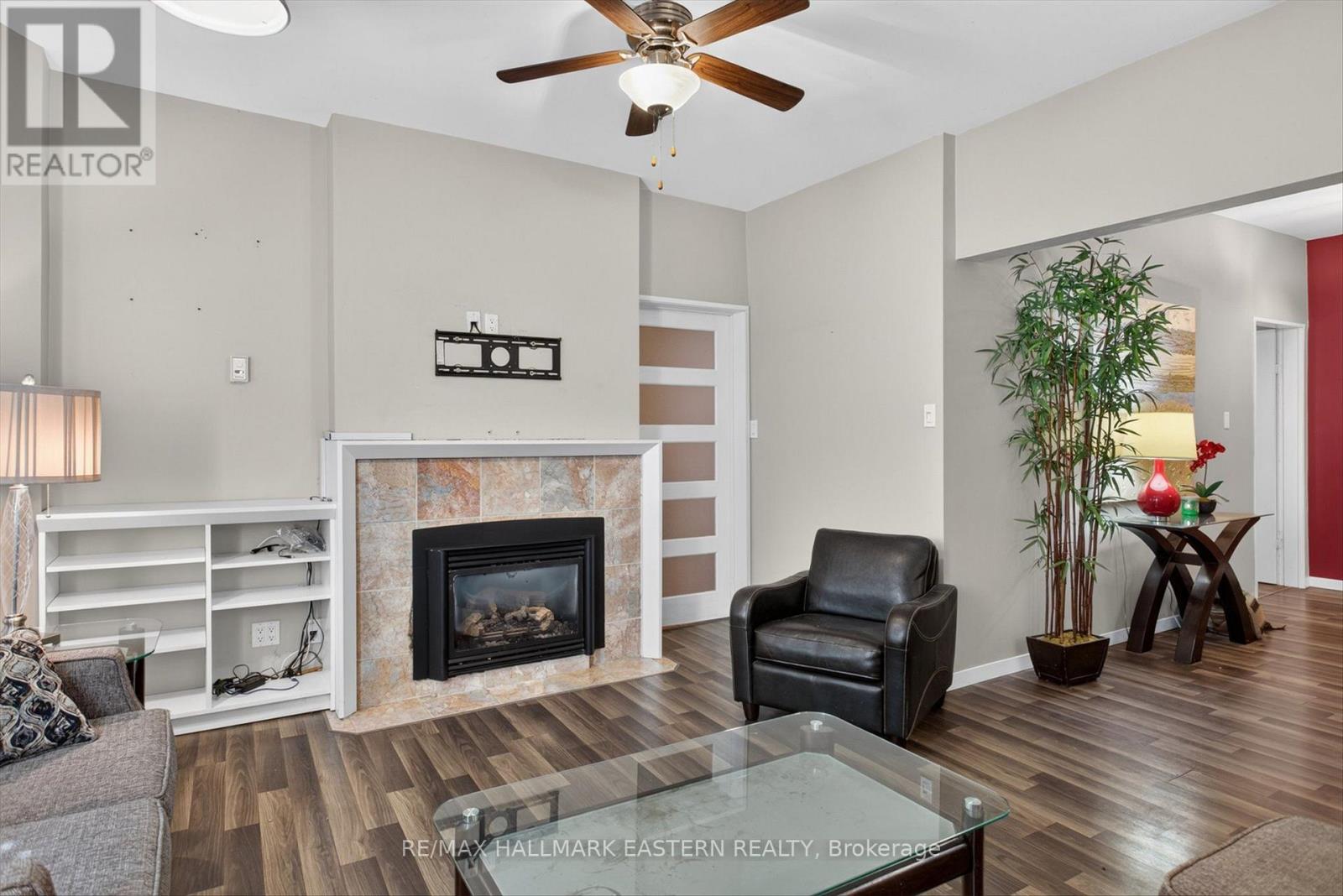 183 AYLMER STREET N - 30