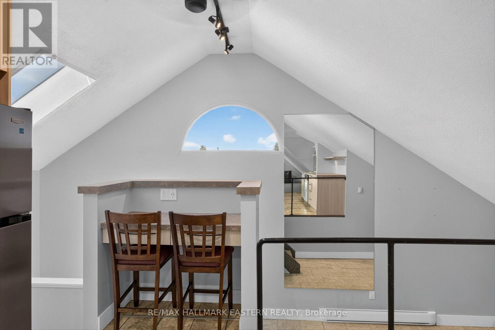 183 AYLMER STREET N - Image 35