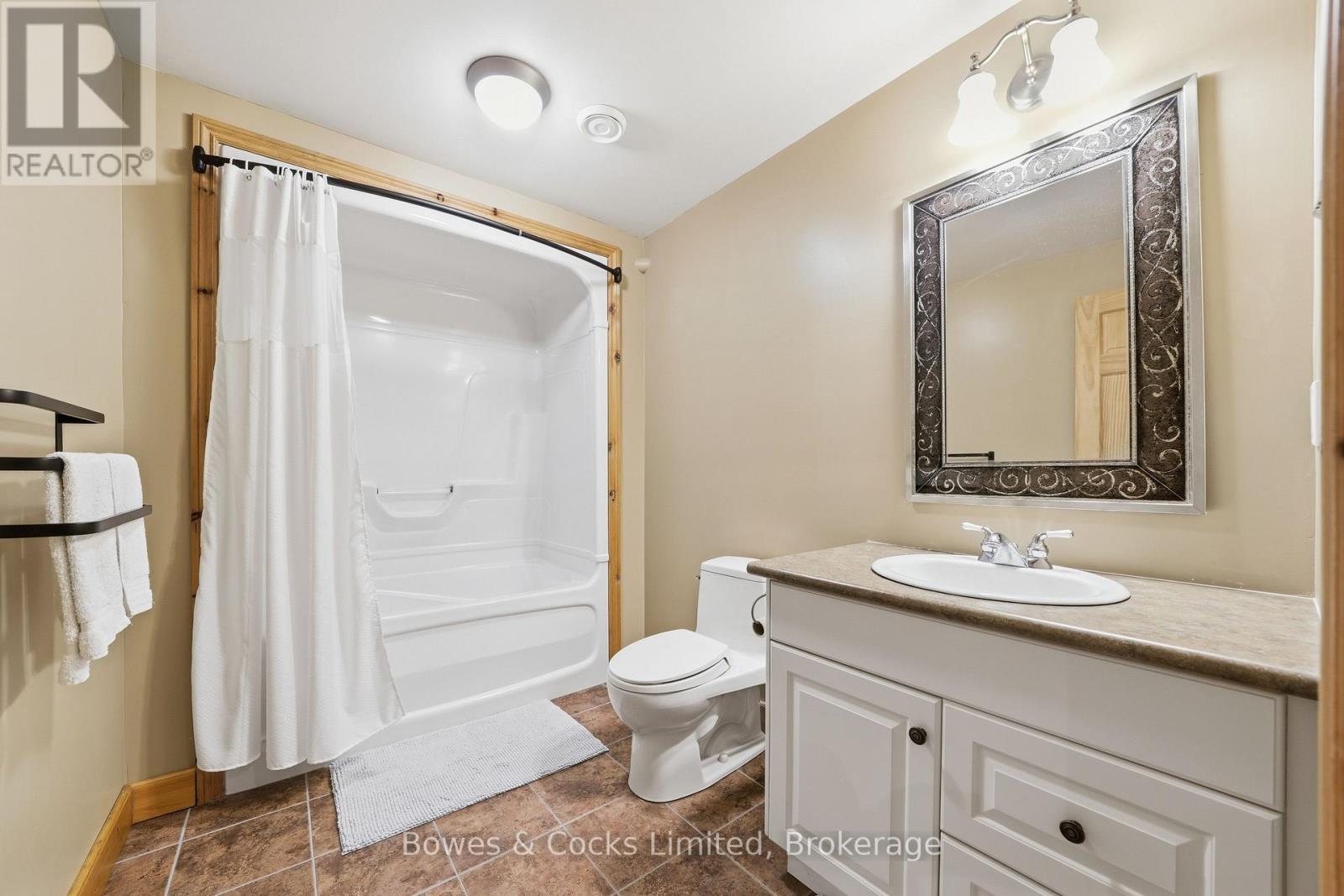 301 SNIDER ROAD - Image 30