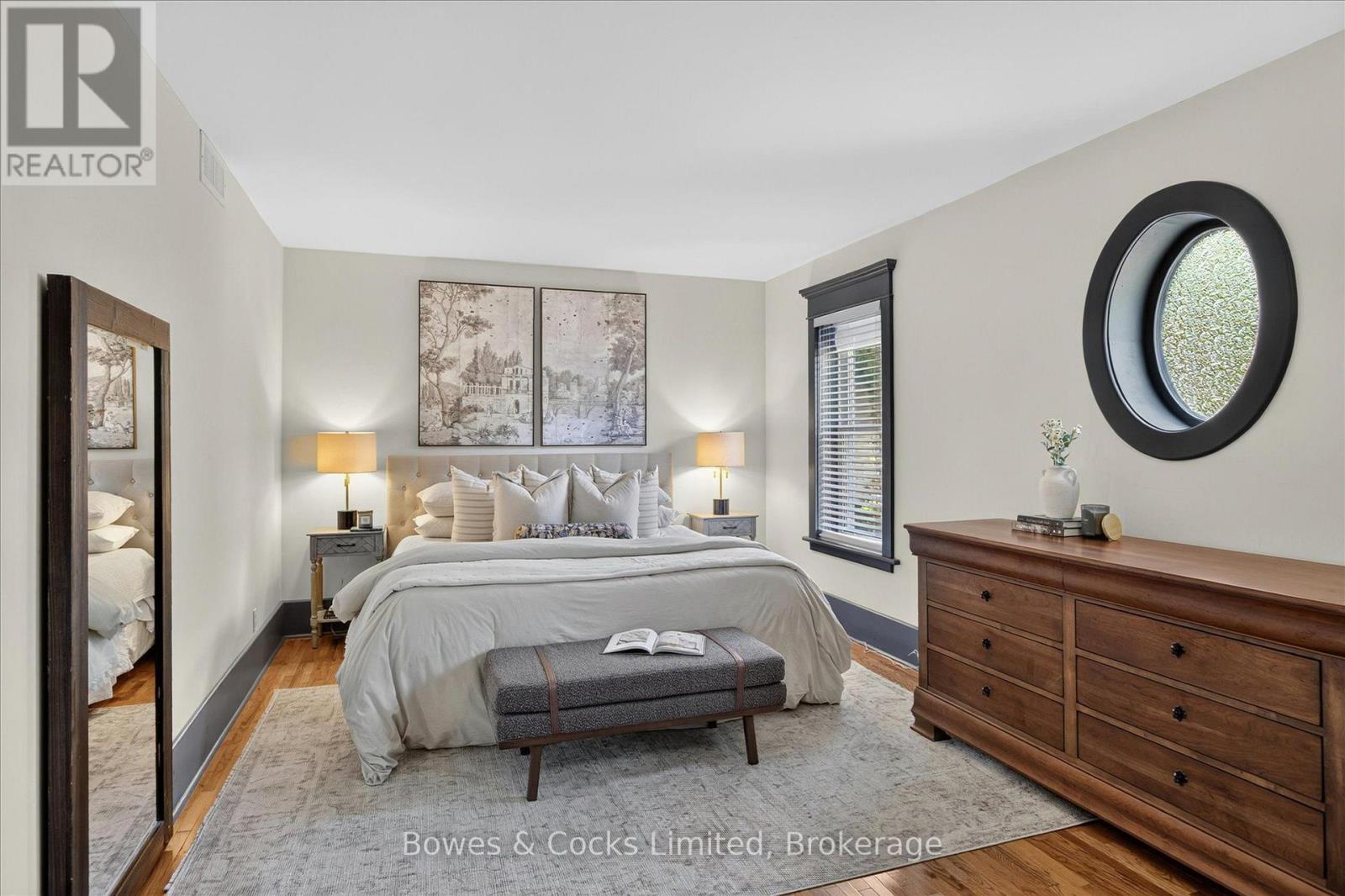 251 ENGLEBURN AVENUE - Image 19