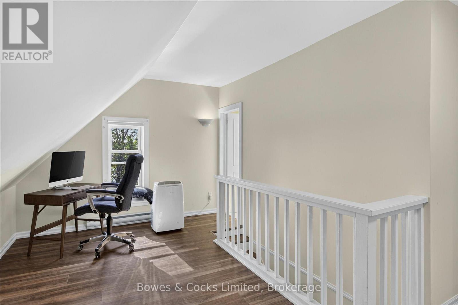 251 ENGLEBURN AVENUE - Image 28