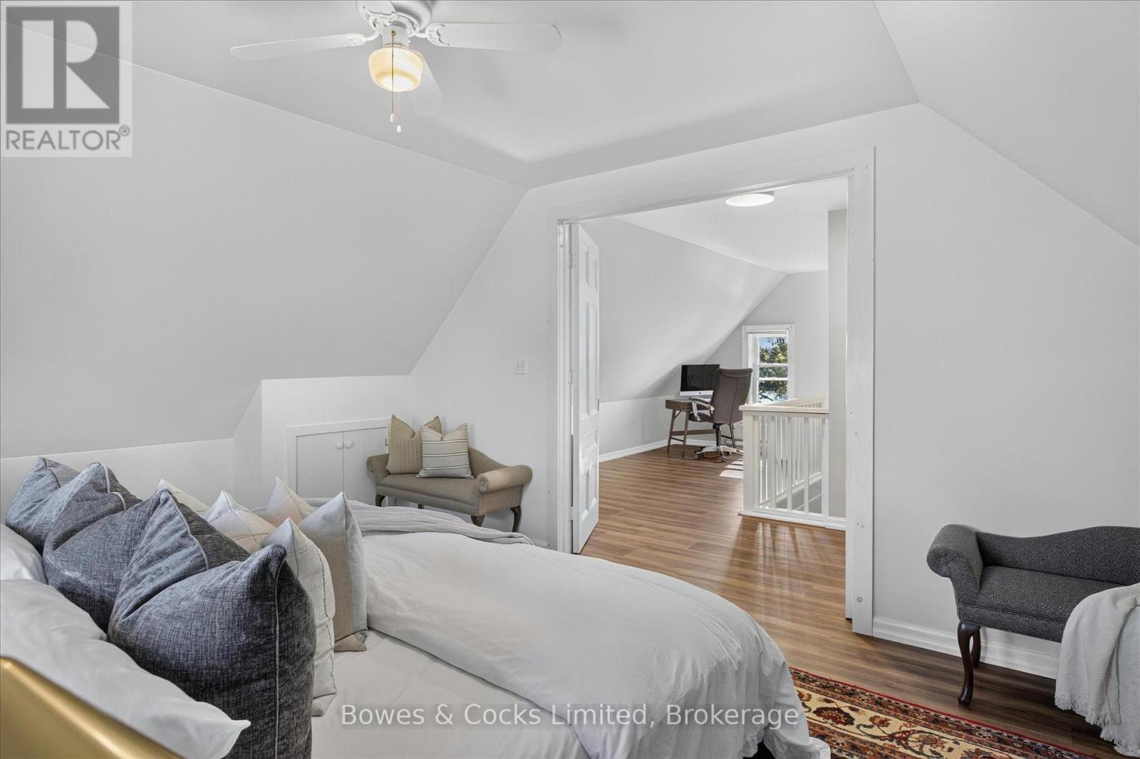 251 ENGLEBURN AVENUE - Image 32