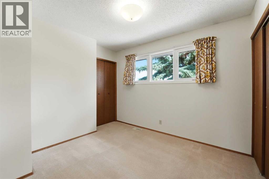 91 Hill Crescent, Red Deer