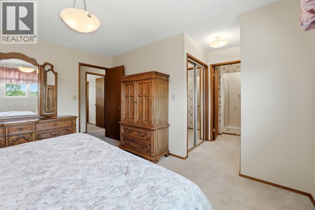 91 Hill Crescent, Red Deer