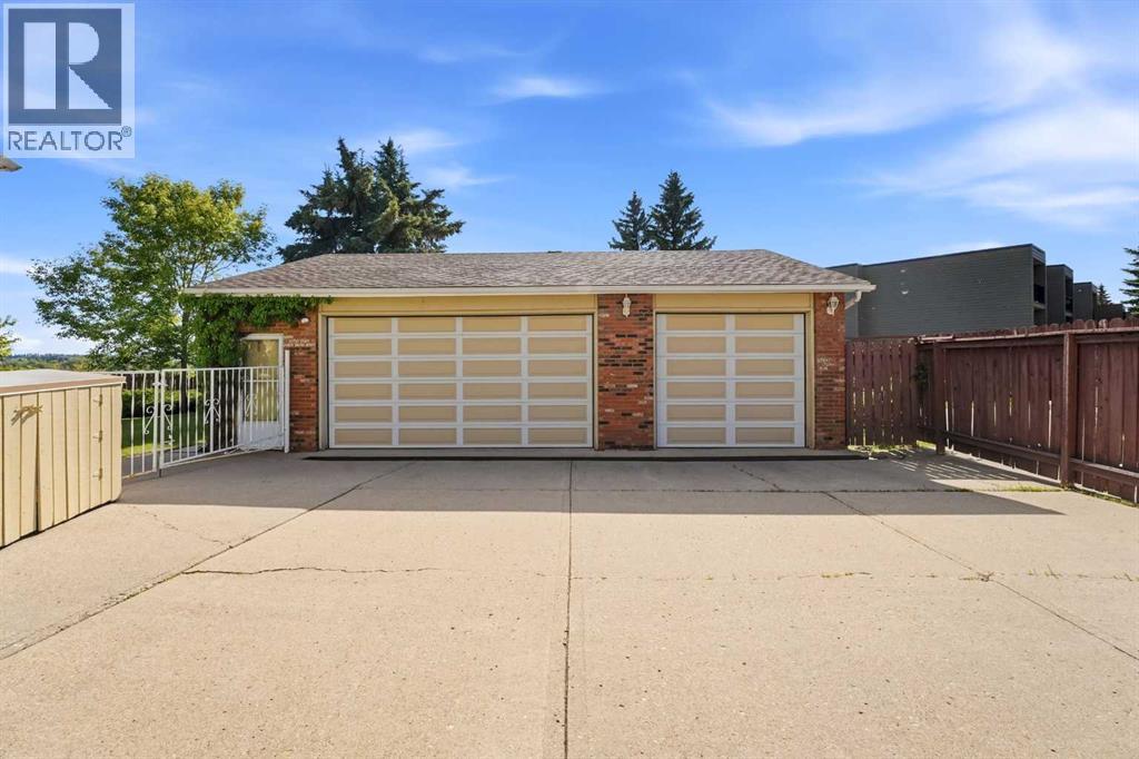 91 Hill Crescent, Red Deer