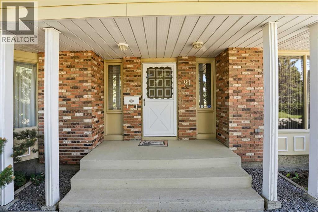 91 Hill Crescent, Red Deer
