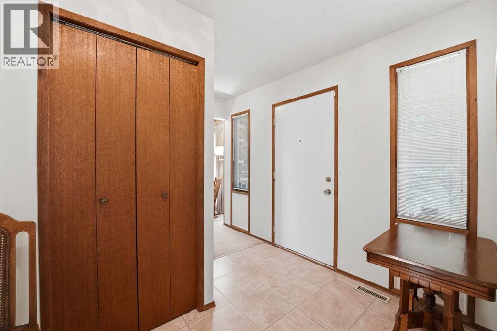 91 Hill Crescent, Red Deer