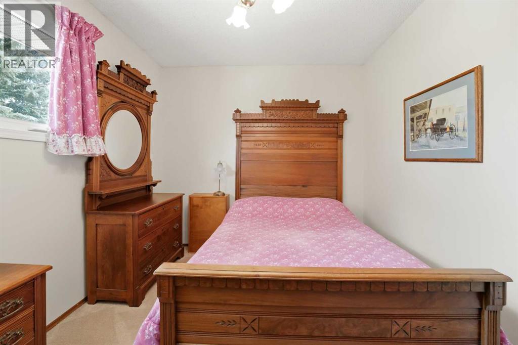 91 Hill Crescent, Red Deer