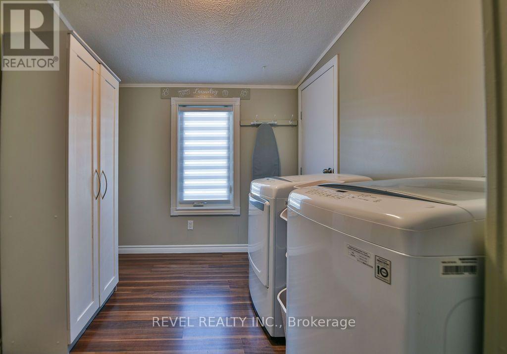 126 REMI CRESCENT - 13