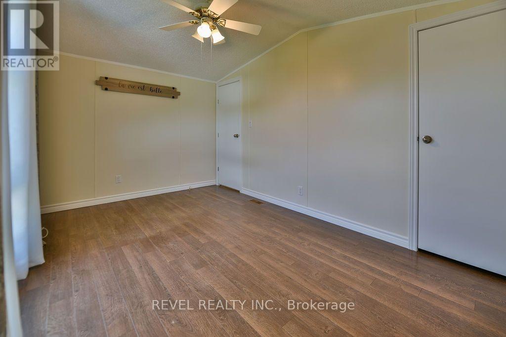 126 REMI CRESCENT - 16