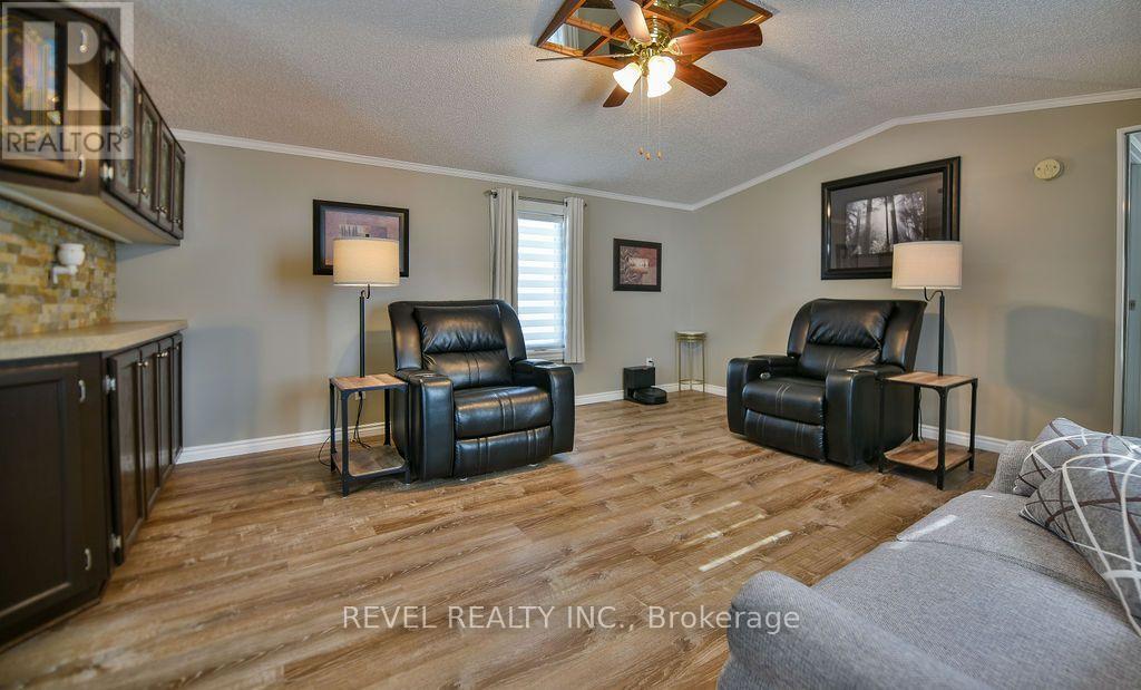 126 REMI CRESCENT - 28