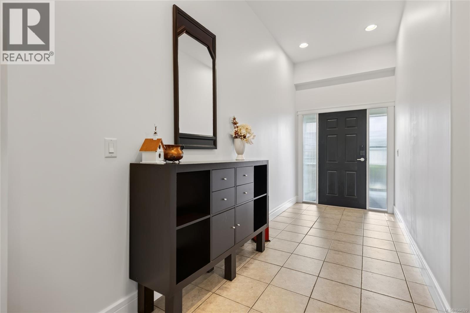 2331 Suffolk Cres - 15