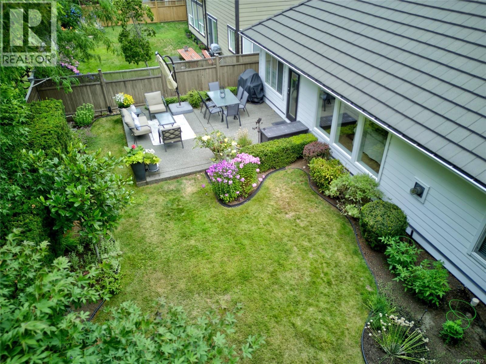 2331 Suffolk Cres - 66