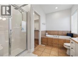 2331 Suffolk Cres, Courtenay, BC V9N3Z4 Photo 33