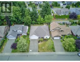 2331 Suffolk Cres, Courtenay, BC V9N3Z4 Photo 64