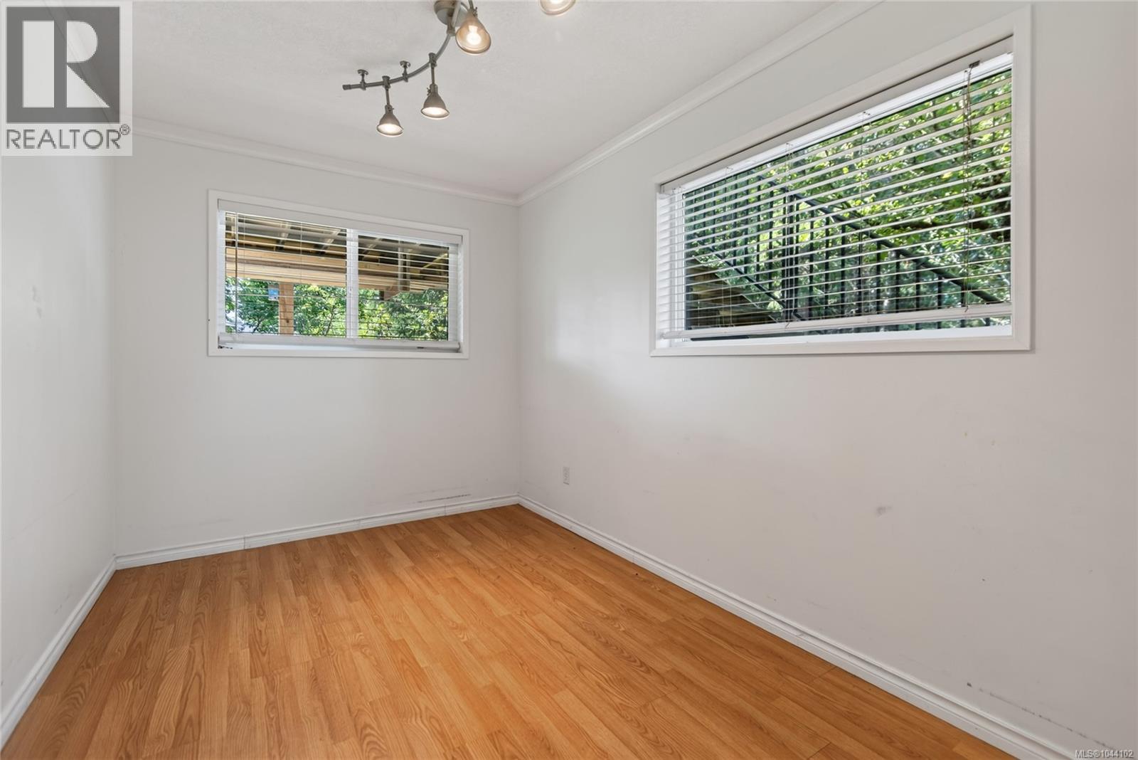 701 Glenalan Rd - 48