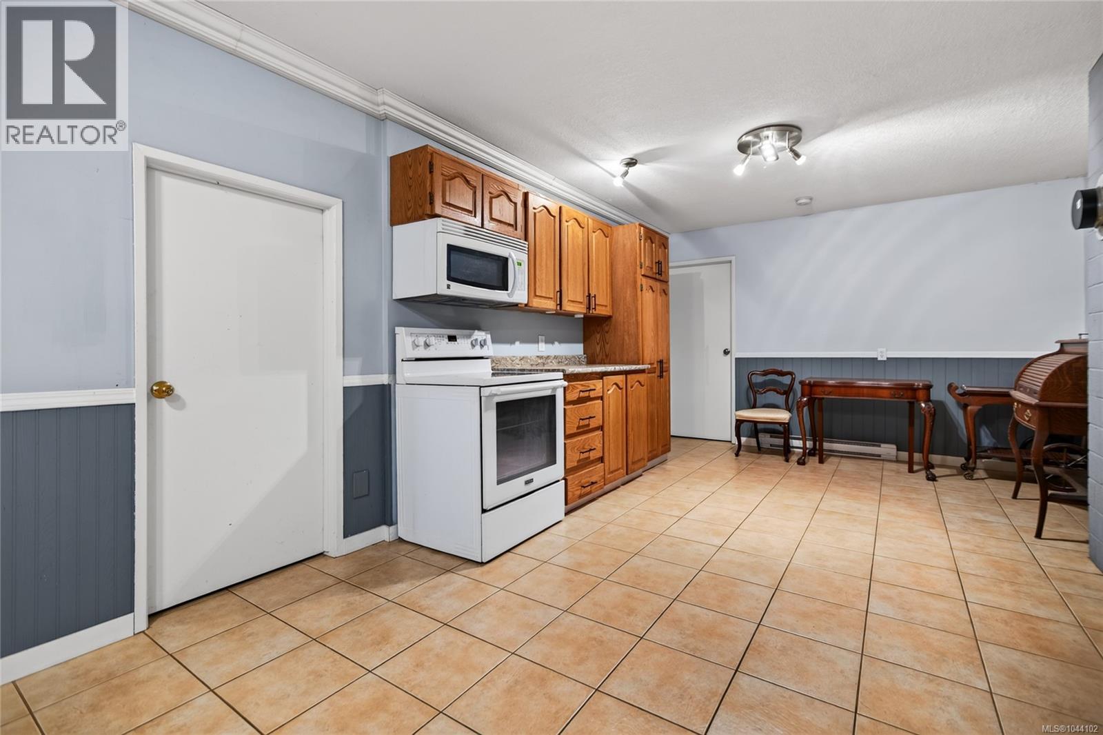 701 Glenalan Rd - 53