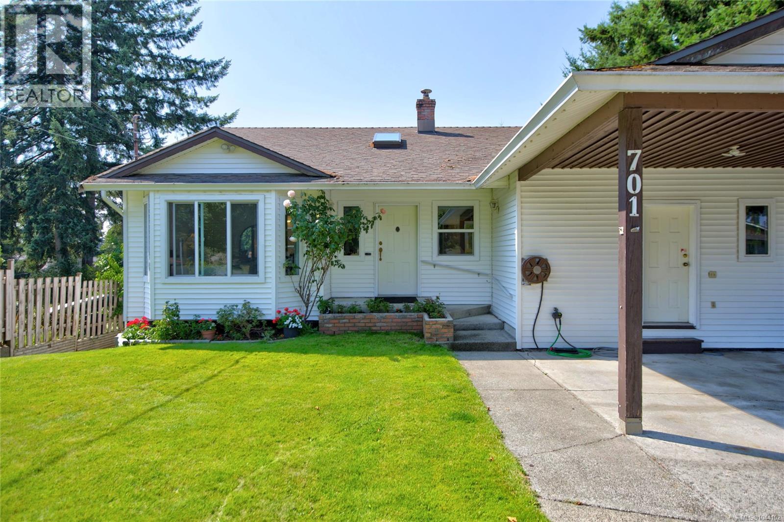 701 Glenalan Rd - 70