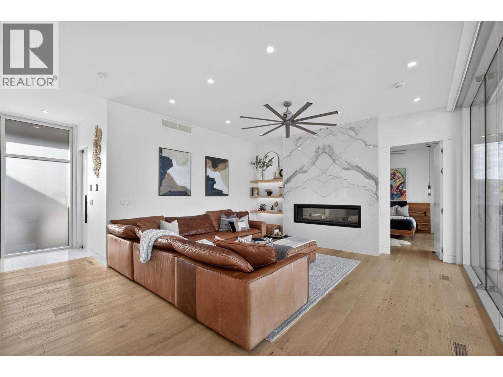 5835 Vicary Road - 7