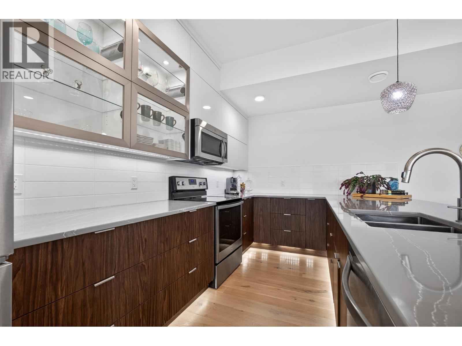 5835 Vicary Road - 65