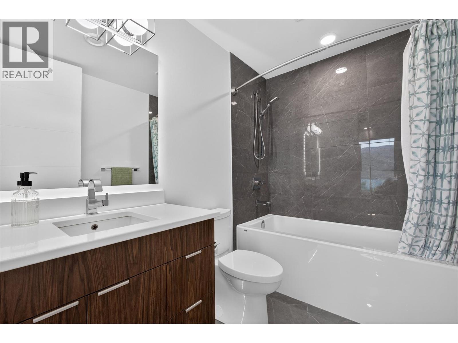 5835 Vicary Road - 73