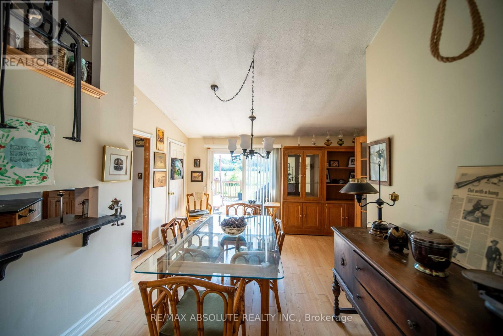 1543 GAGNON ROAD - 12