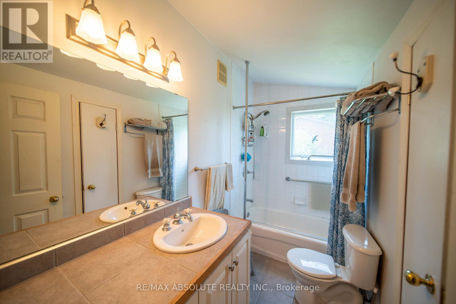 1543 GAGNON ROAD - 22