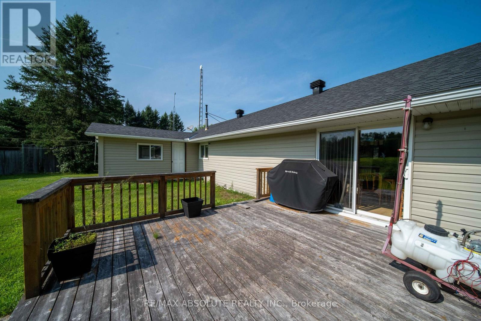 1543 GAGNON ROAD - 25