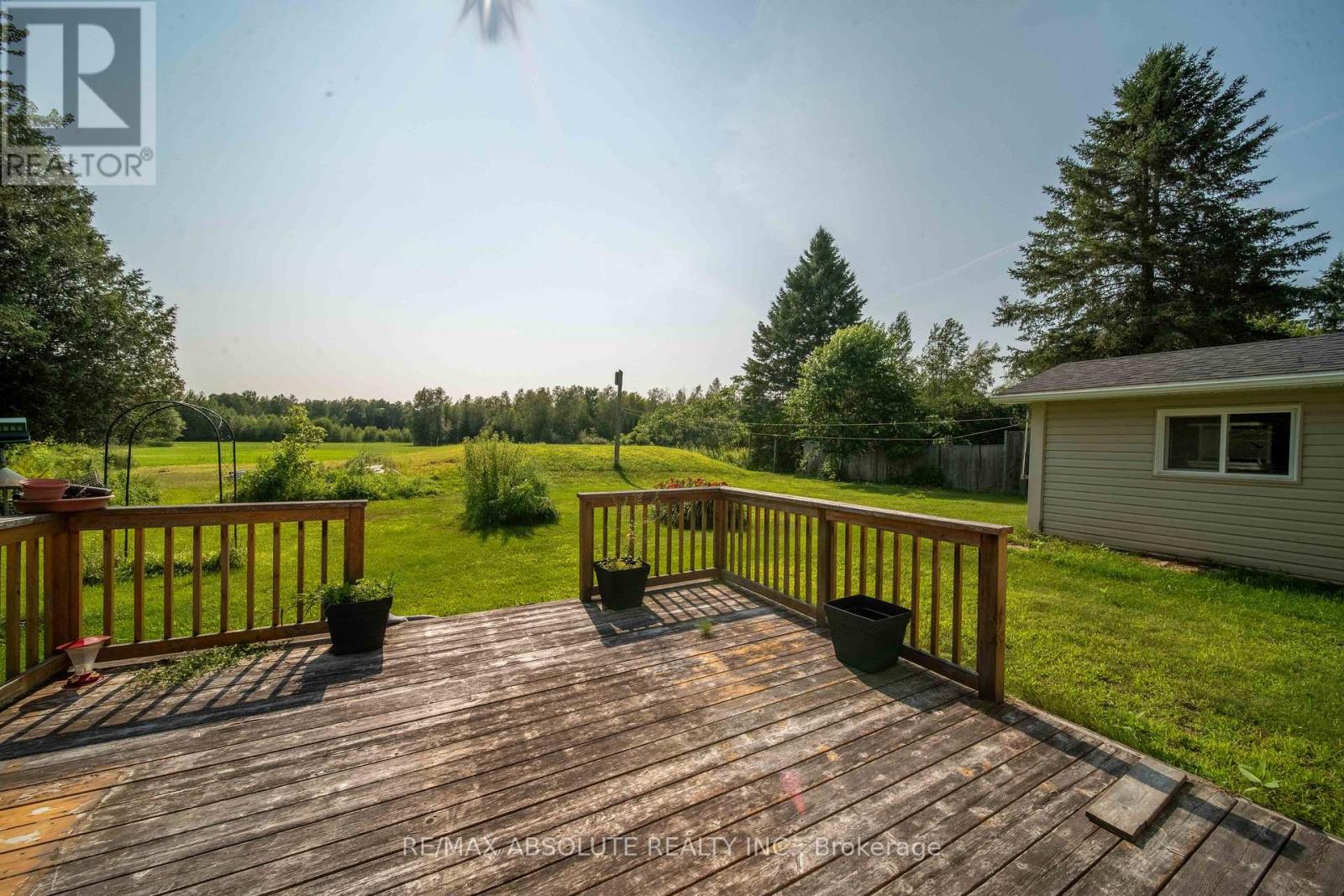 1543 GAGNON ROAD - 26