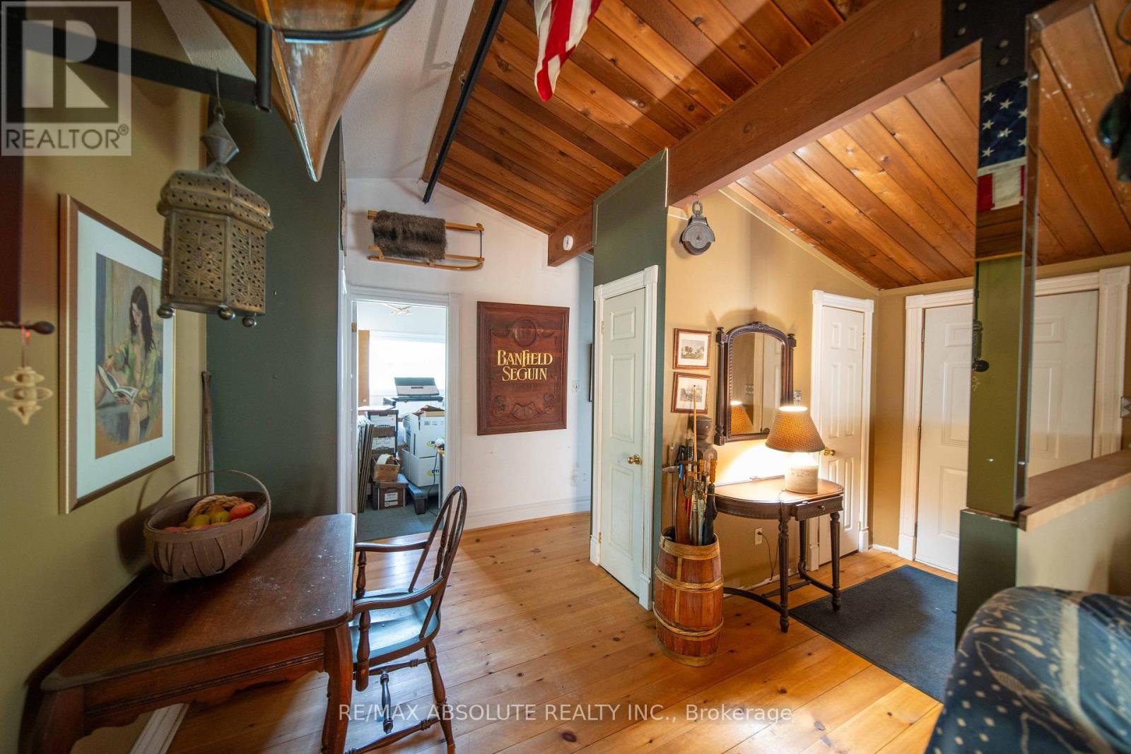1543 GAGNON ROAD - 4