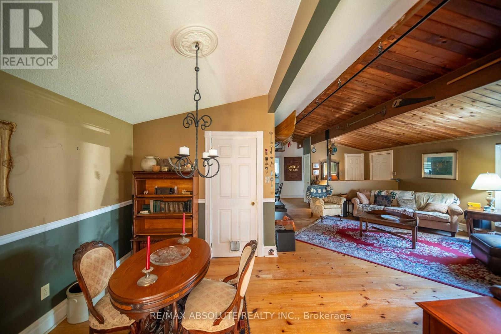 1543 GAGNON ROAD - 8