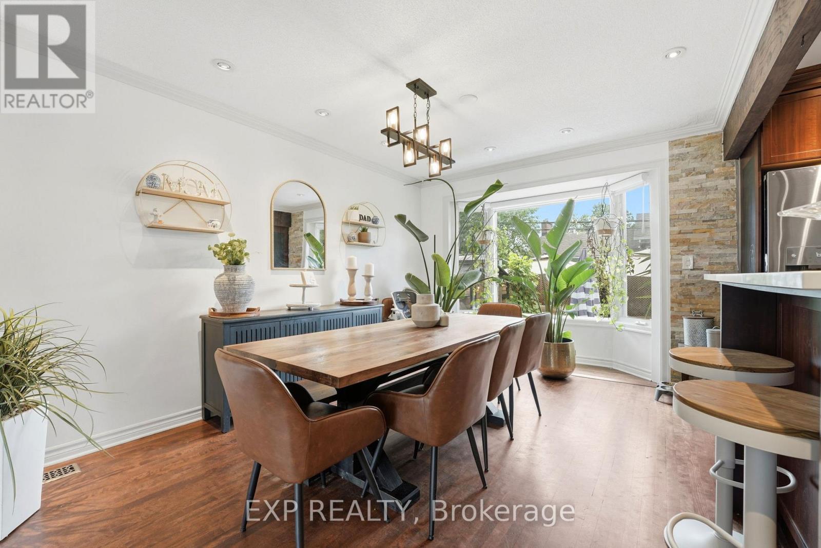 748 WESTON DRIVE - 14