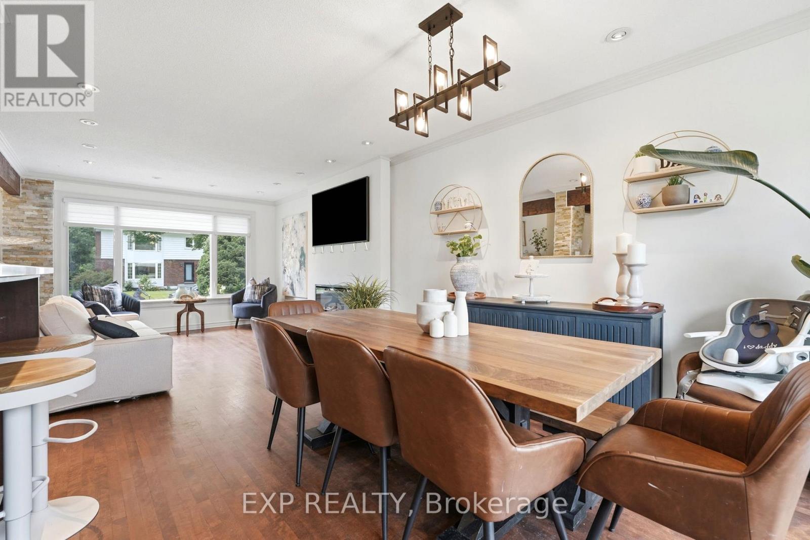 748 WESTON DRIVE - 15