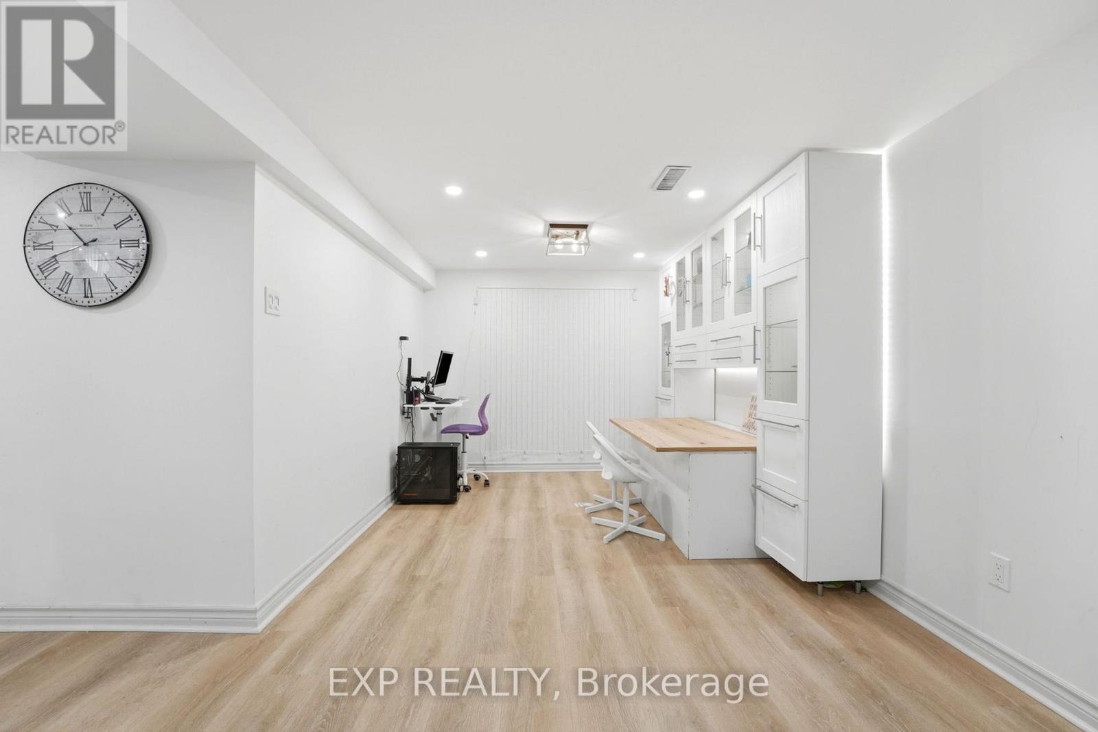 748 WESTON DRIVE - 27