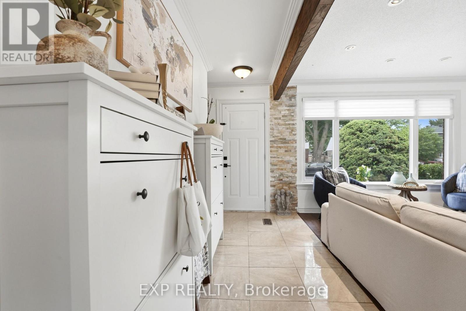 748 WESTON DRIVE - 4