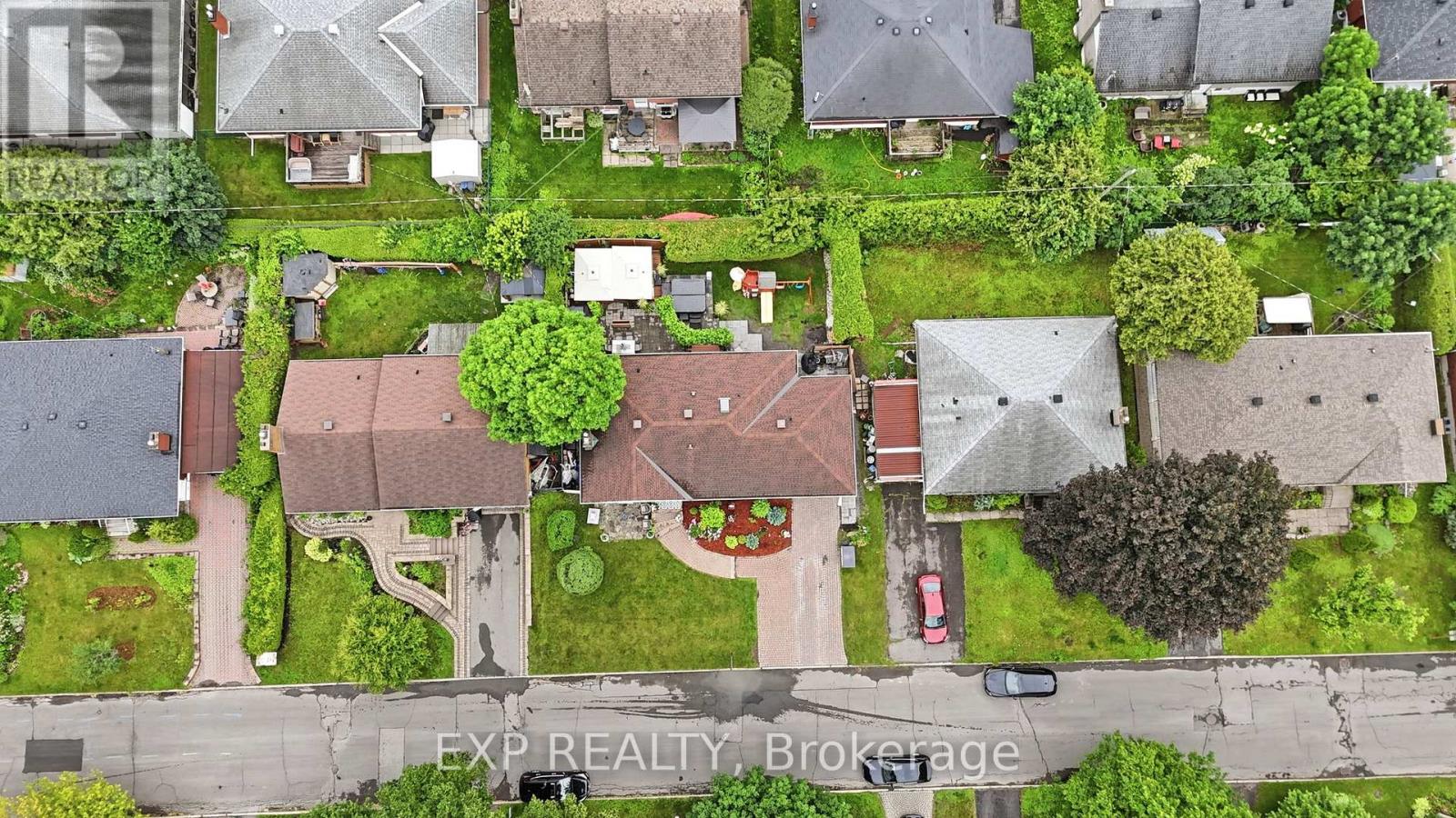 2 Bed, 3 Bath House for Sale in Ottawa – 748 WESTON DRIVE, Ottawa – MLS# X13609680 - Image 47