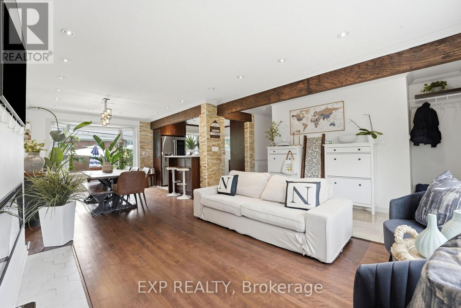 748 WESTON DRIVE - Image 8