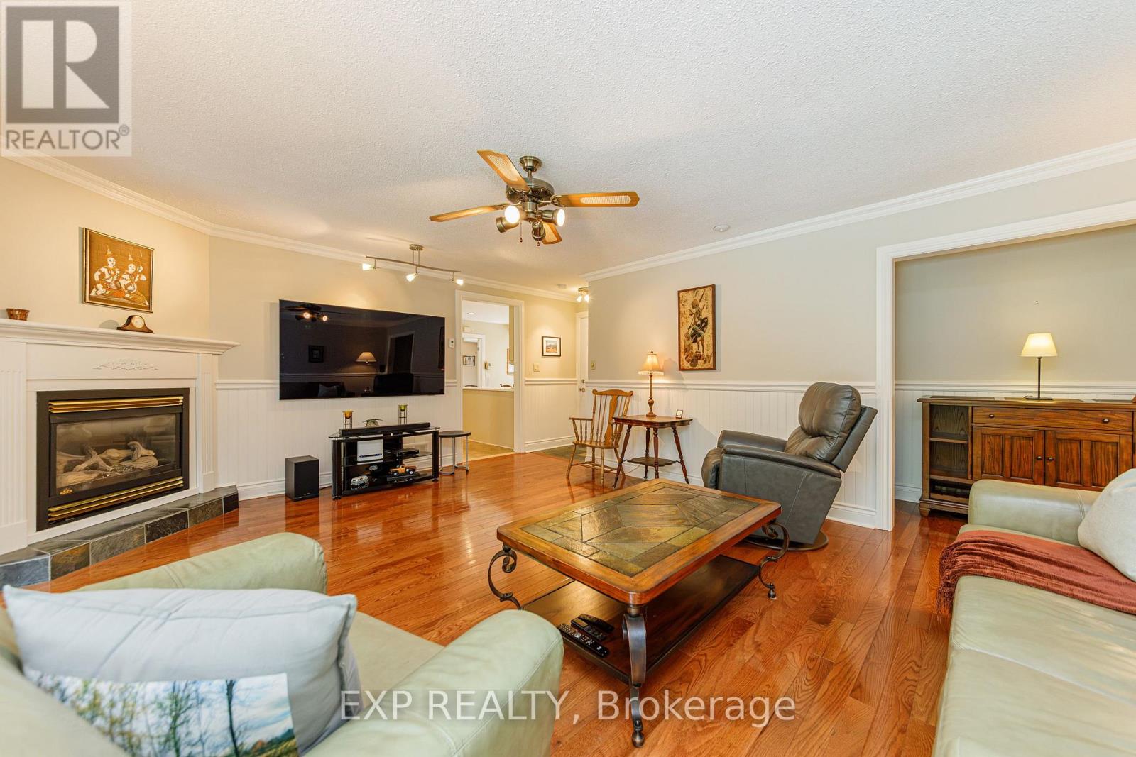 1299 FAIRWAY DRIVE - 15