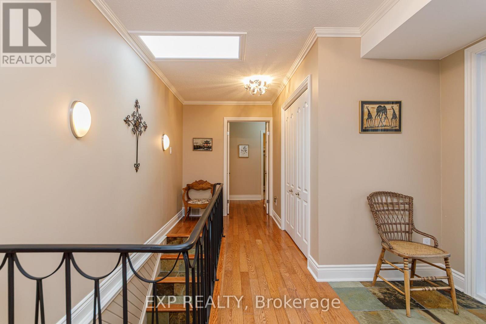 1299 FAIRWAY DRIVE - 19