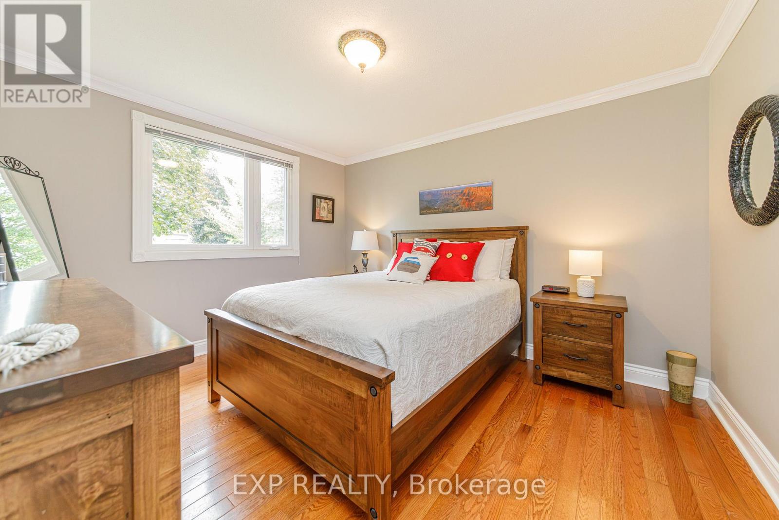 1299 FAIRWAY DRIVE - 21