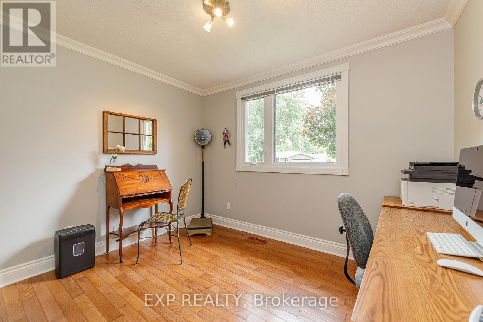 1299 FAIRWAY DRIVE - 28