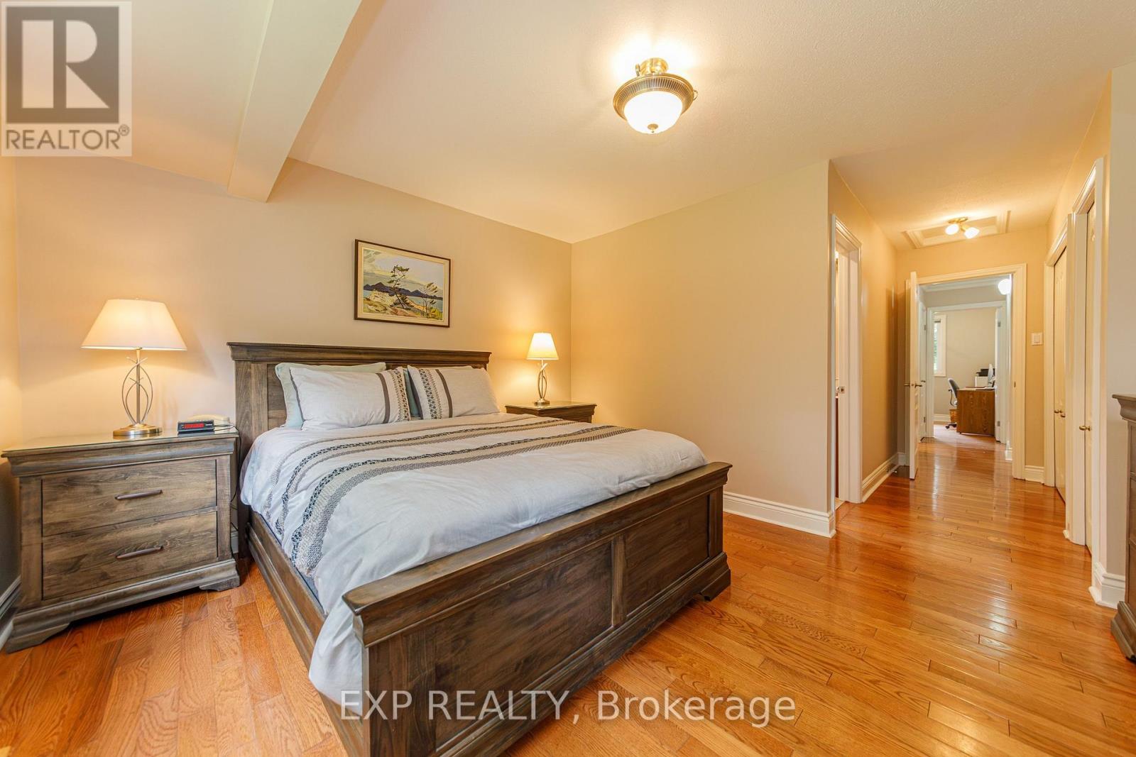 1299 FAIRWAY DRIVE - 29