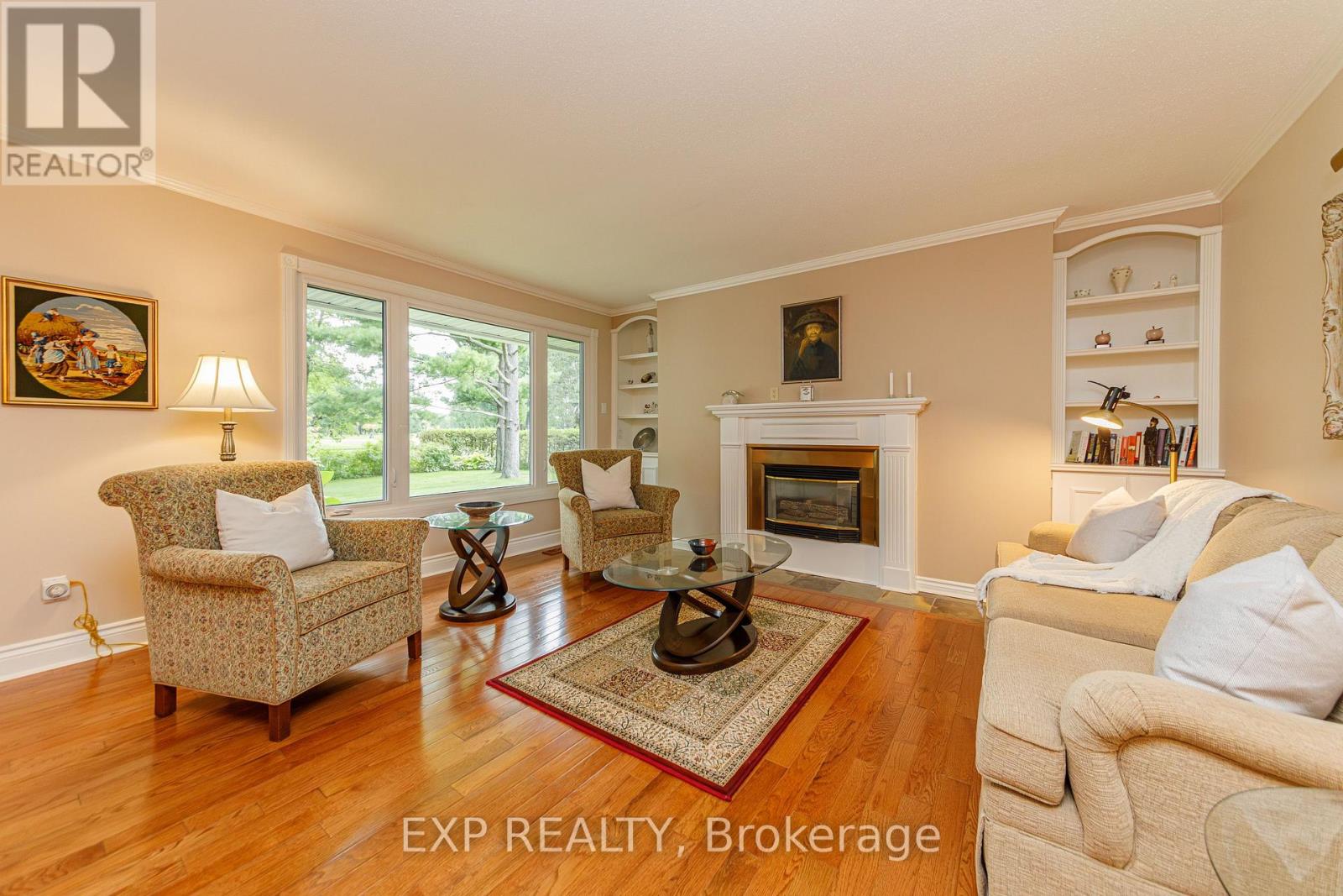 1299 FAIRWAY DRIVE - 4