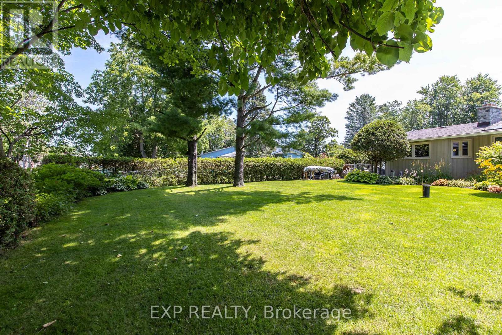 1299 FAIRWAY DRIVE - 42