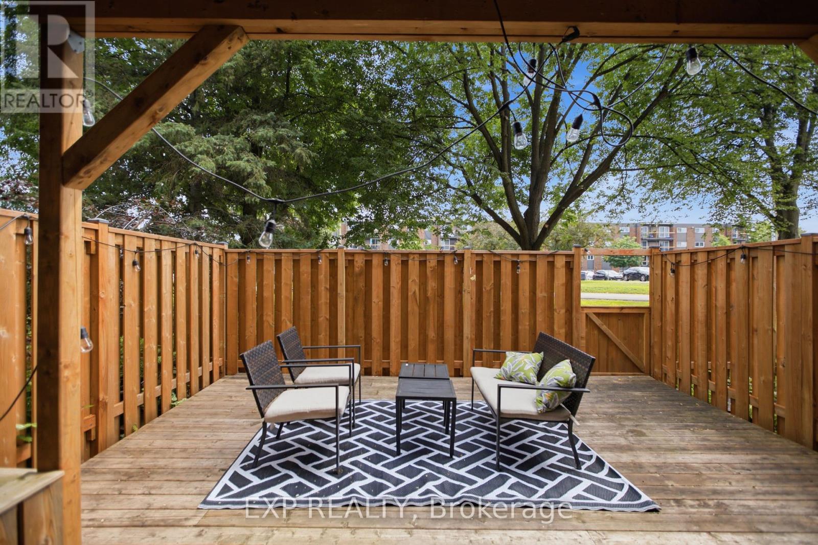 2092 ERIC CRESCENT - Image 21