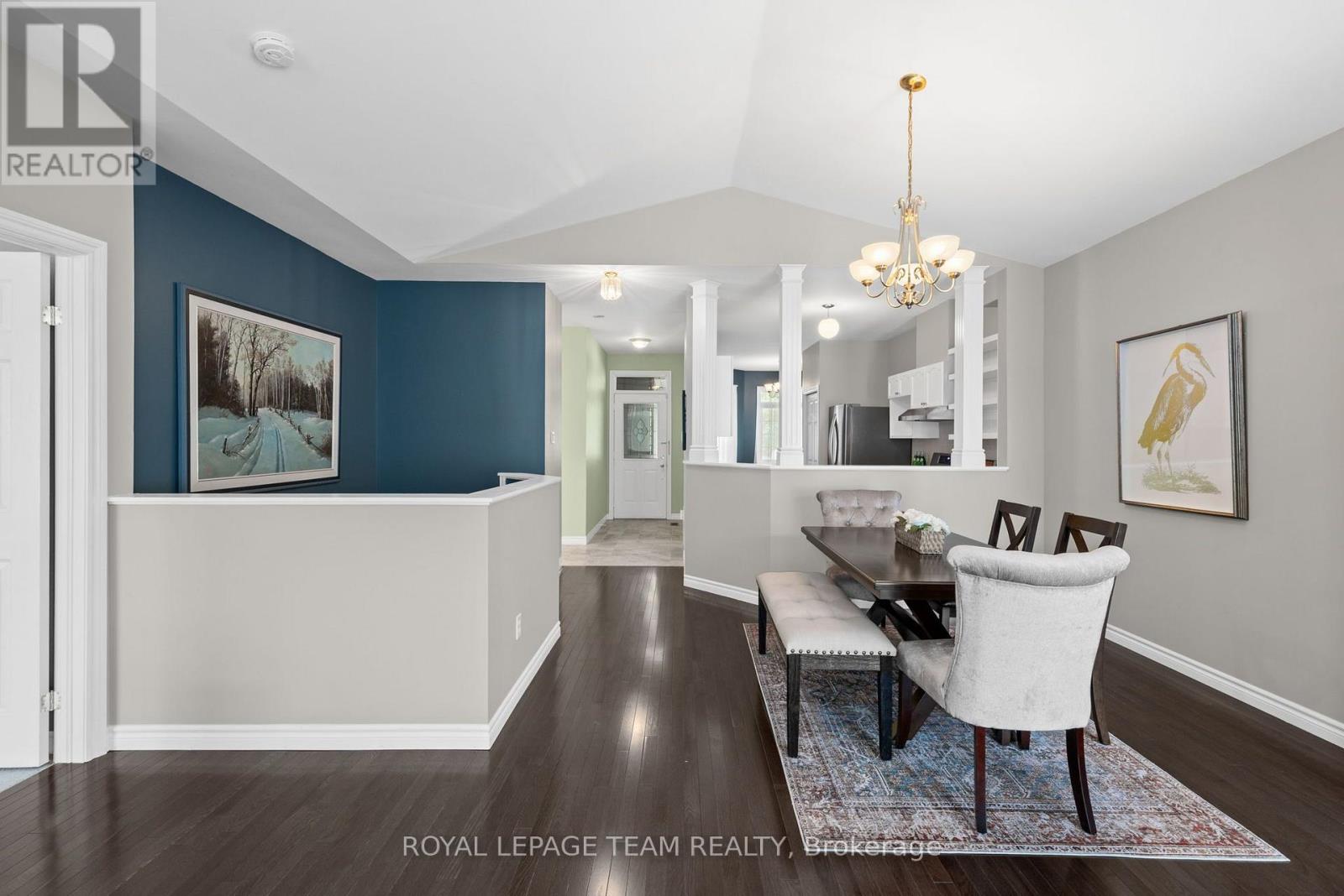 2 Bed, 3 Bath House for Sale in Ottawa – 52 VILLAGE WALK PRIVATE, Ottawa – MLS# X13609834 - Image 12