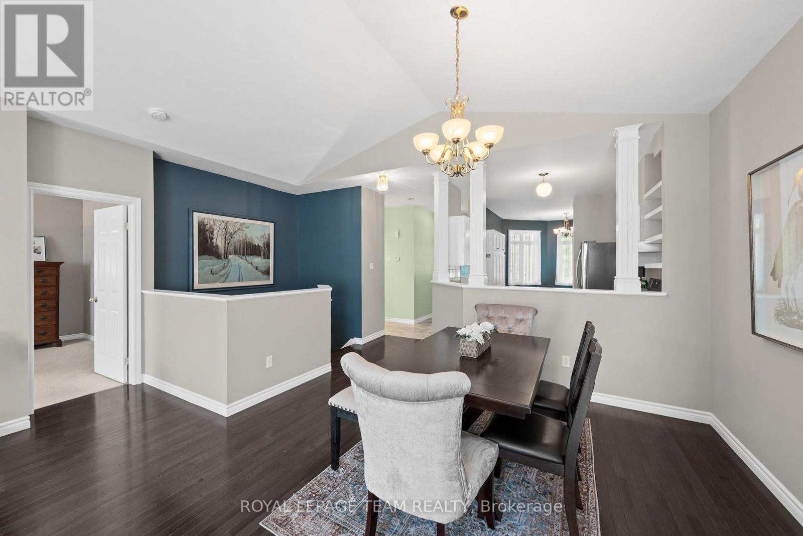 2 Bed, 3 Bath House for Sale in Ottawa – 52 VILLAGE WALK PRIVATE, Ottawa – MLS# X13609834 - Image 13