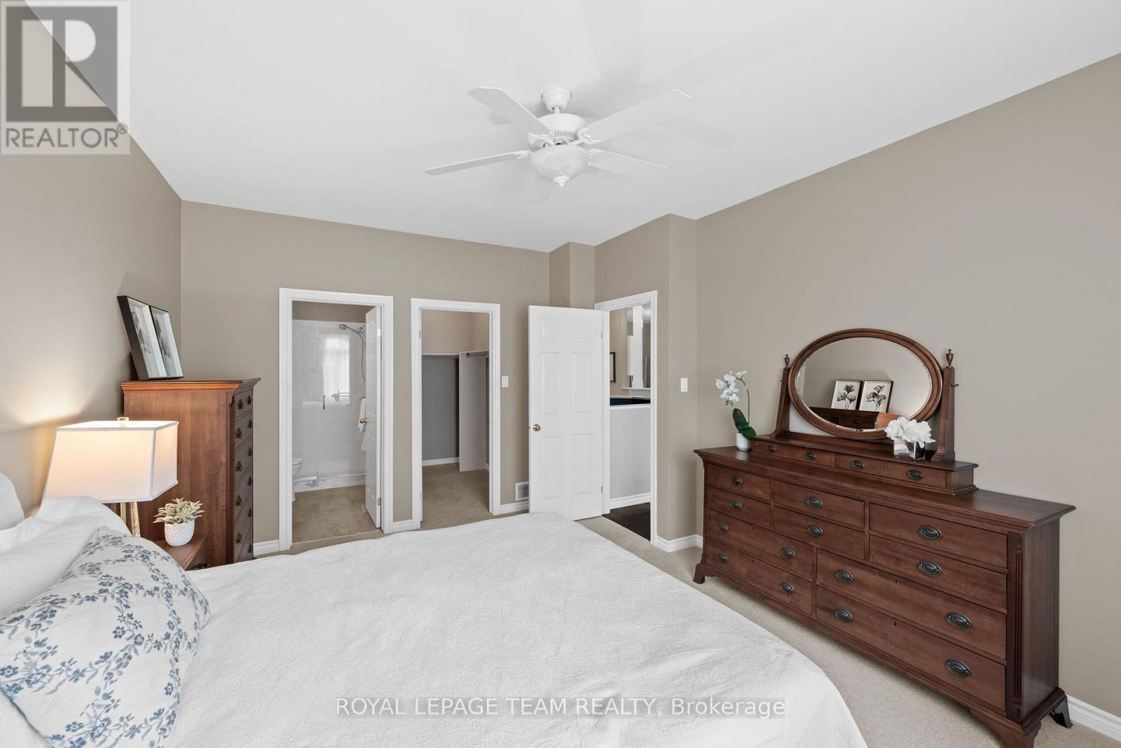 2 Bed, 3 Bath House for Sale in Ottawa – 52 VILLAGE WALK PRIVATE, Ottawa – MLS# X13609834 - Image 30