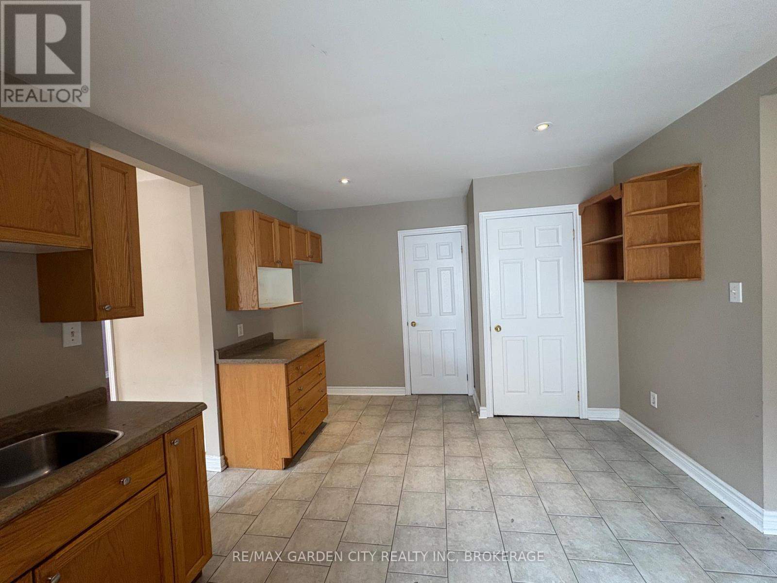 200 LINCOLN STREET - Image 6
