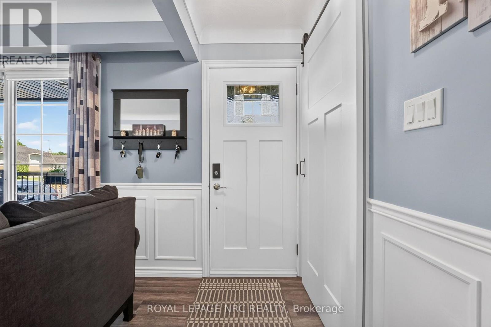 32 ST GEORGE COURT - 5